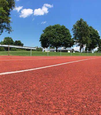 Foto der Laufbahn im Dietrich-Lang-Sportzentrum Neu-Ulm